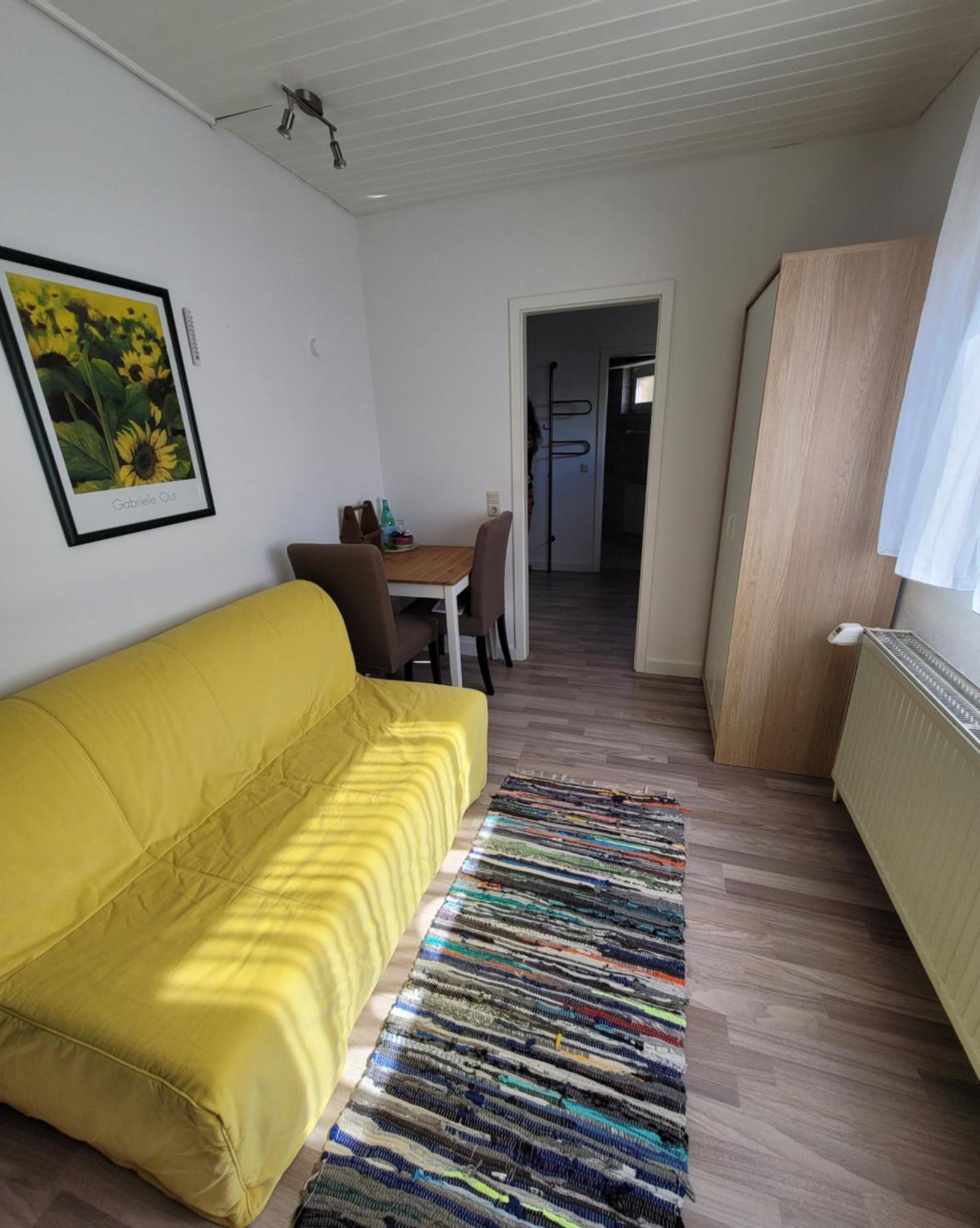 Messezimmer Am Thewissenweg デュッセルドルフ エクステリア 写真
